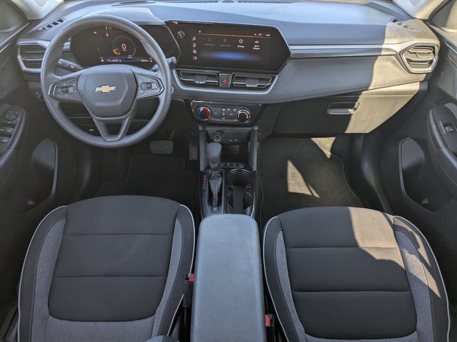 2025 Chevrolet TrailBlazer - Photo 15
