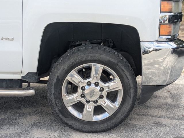 2016 Chevrolet Silverado 2500HD - Photo 11
