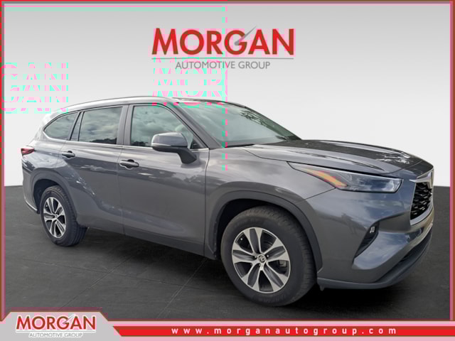 2023 Toyota Highlander XLE's photo