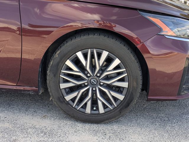 2023 Nissan Altima - Photo 12