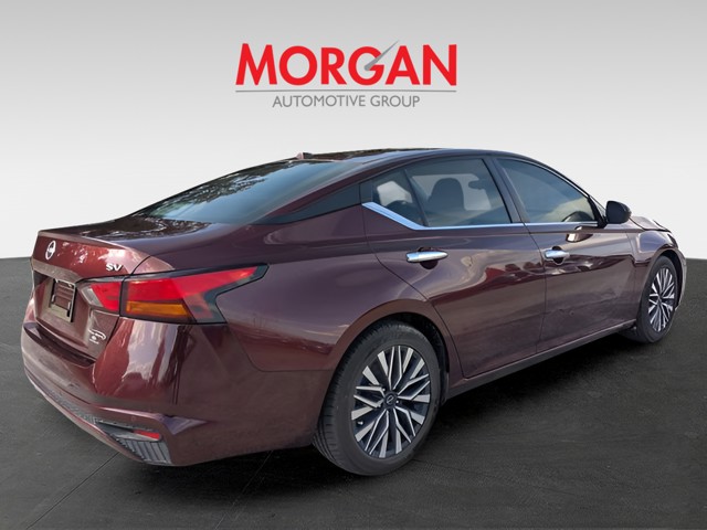 2023 Nissan Altima - Photo 5