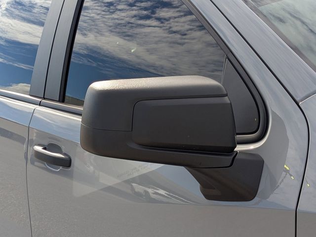 2025 Chevrolet Silverado 1500 - Photo 12