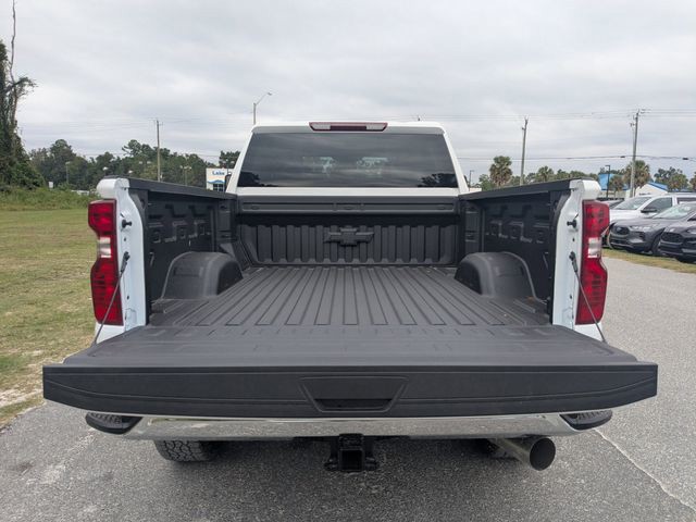 2026 Chevrolet Silverado 2500HD - Photo 13