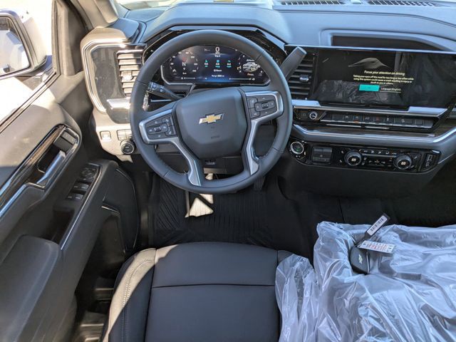 2026 Chevrolet Silverado 1500 - Photo 14