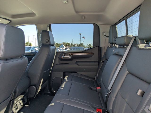 2026 Chevrolet Silverado 1500 - Photo 13