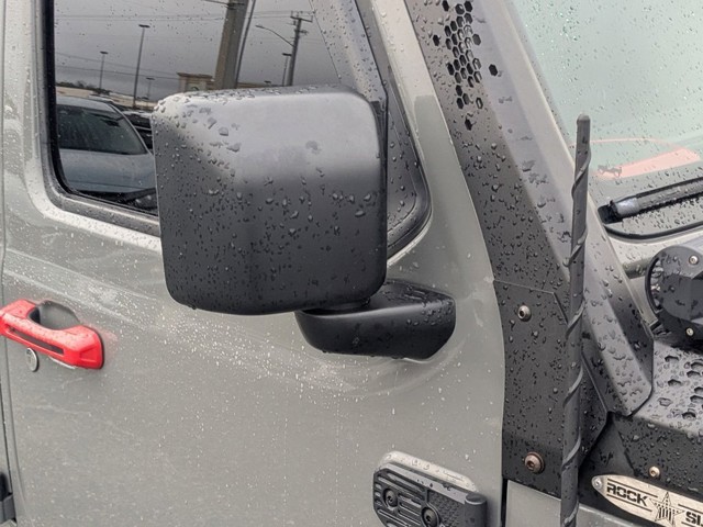 2021 Jeep Gladiator - Photo 10