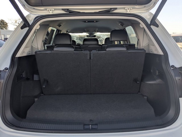 2024 Volkswagen Tiguan - Photo 11