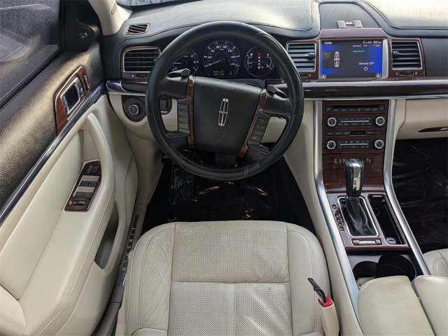 2011 Lincoln MKS - Photo 11
