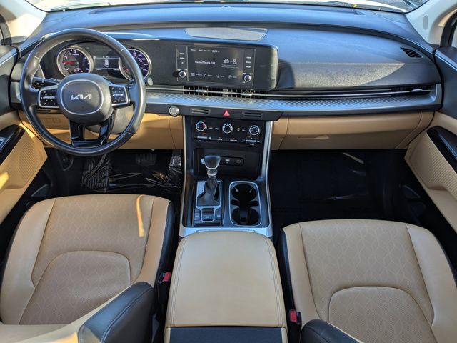 2023 Kia Carnival - Photo 14