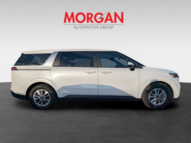 2023 Kia Carnival - Photo 7