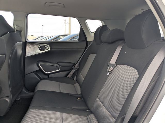 2020 Kia Soul - Photo 13
