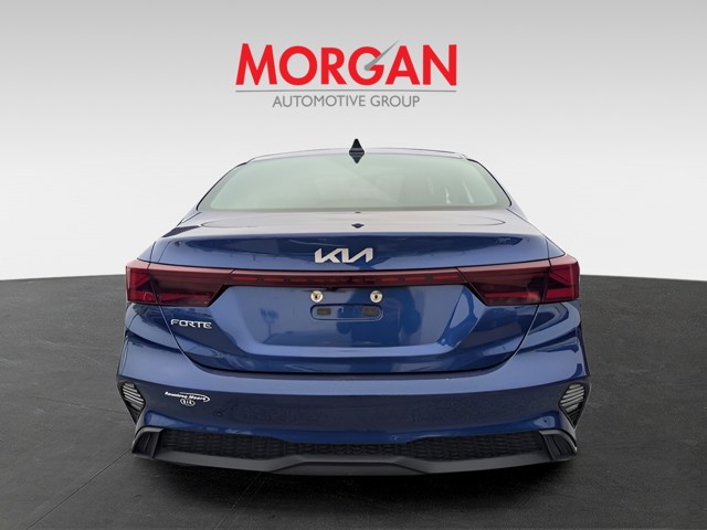 2023 Kia Forte - Photo 6