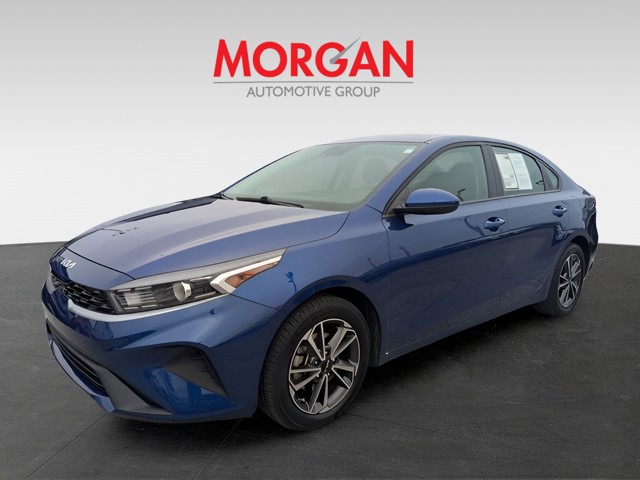 2023 Kia Forte - Photo 2