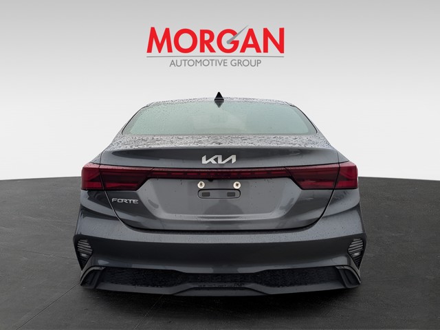 2024 Kia Forte - Photo 6