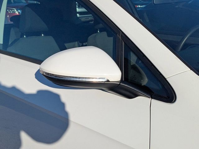2015 Volkswagen Golf - Photo 9