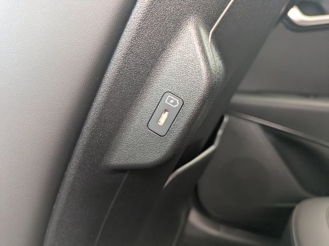 2025 Kia Niro - Photo 14