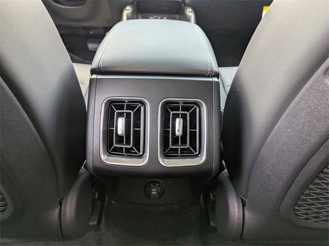 2025 Kia Sorento Hybrid - Photo 12
