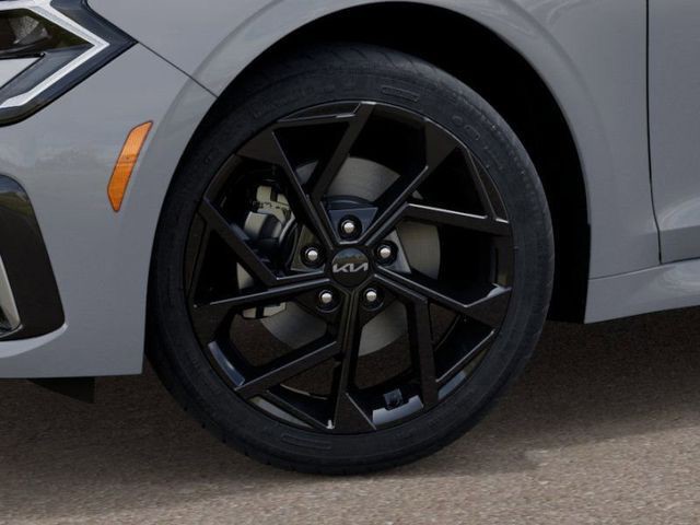2026 Kia K5 - Photo 10