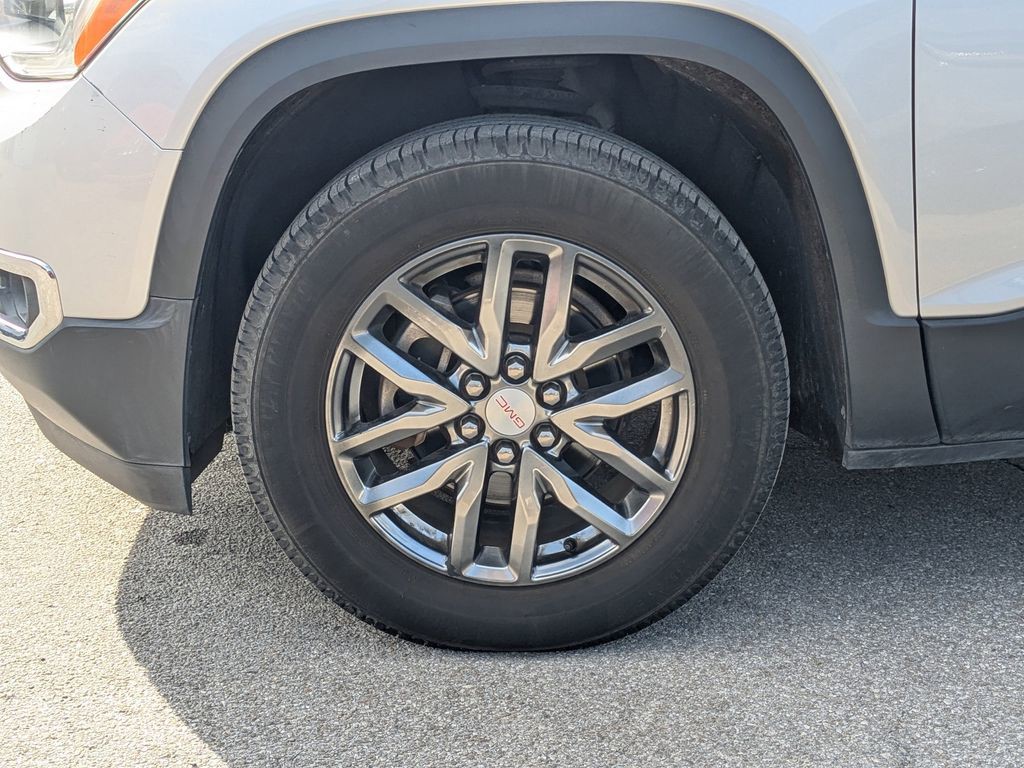 2017 GMC Acadia - Photo 11