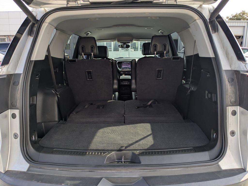 2017 GMC Acadia - Photo 12