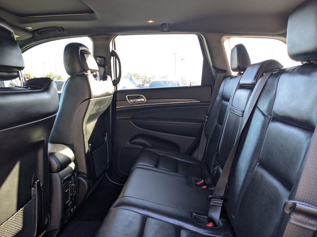 2021 Jeep Grand Cherokee - Photo 15