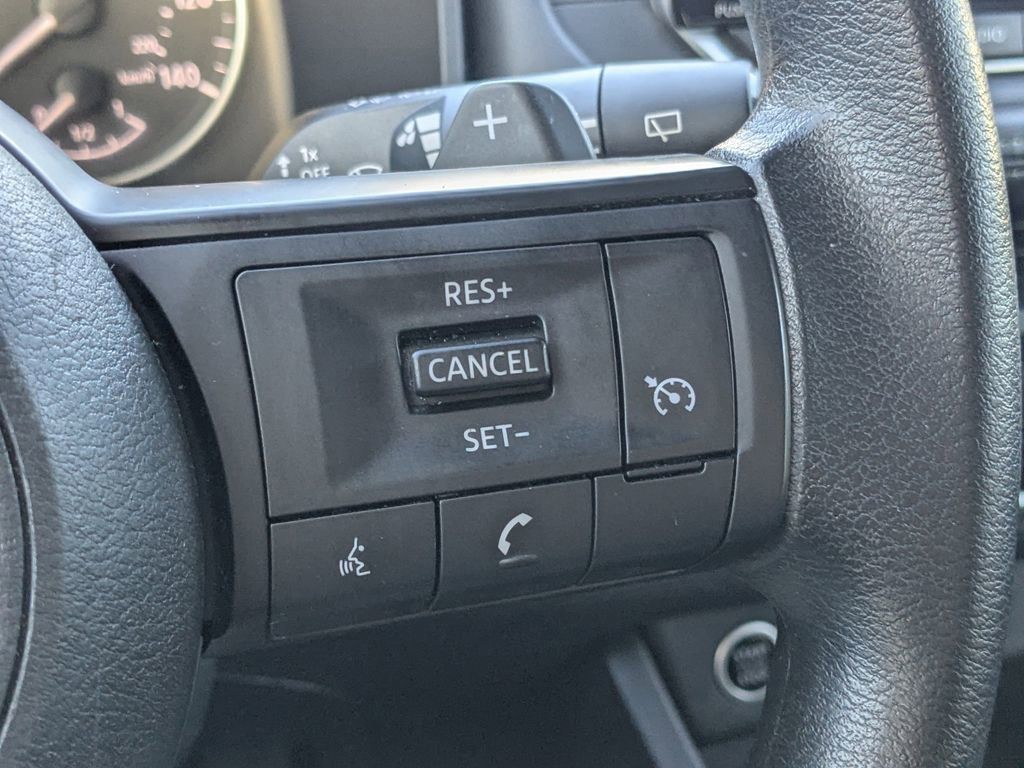 2023 Nissan Rogue - Photo 14