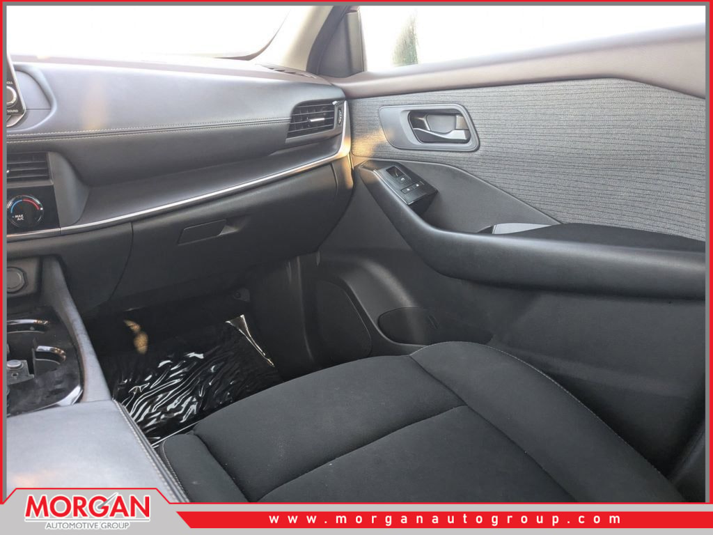 2023 Nissan Rogue - Photo 6