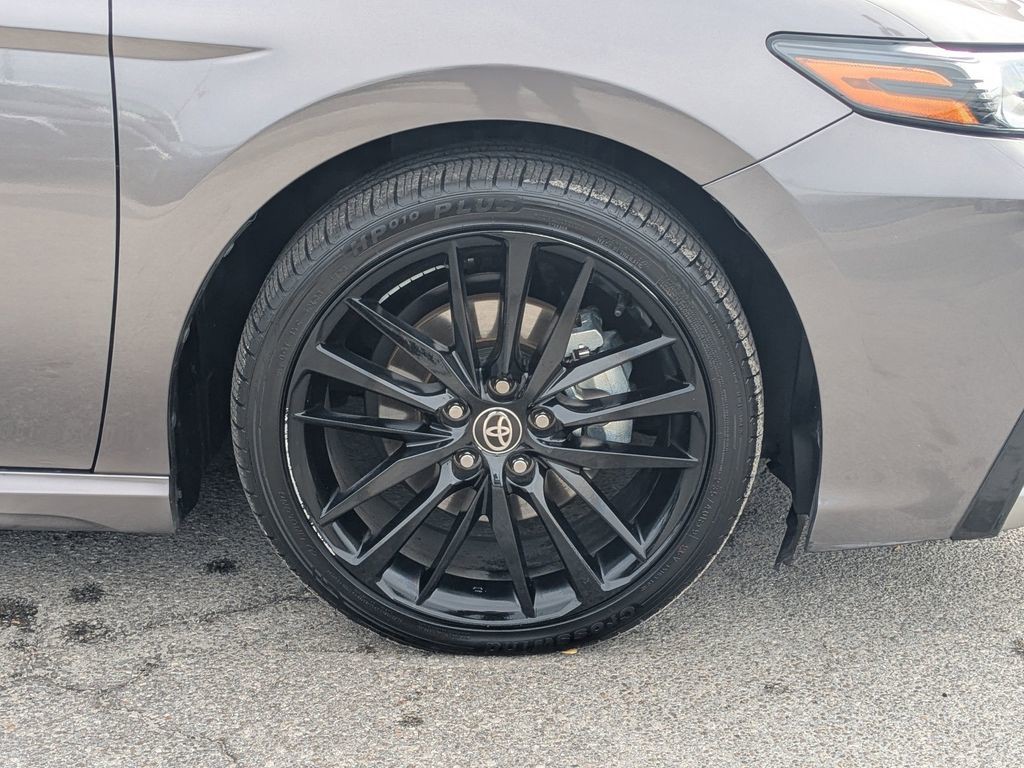 2024 Toyota Camry - Photo 10