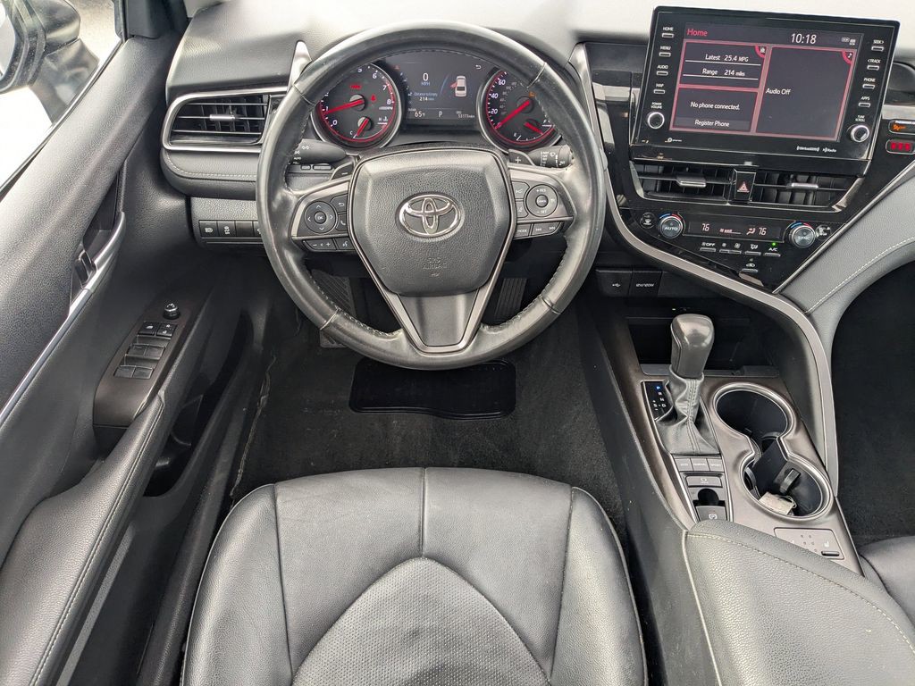 2024 Toyota Camry - Photo 13