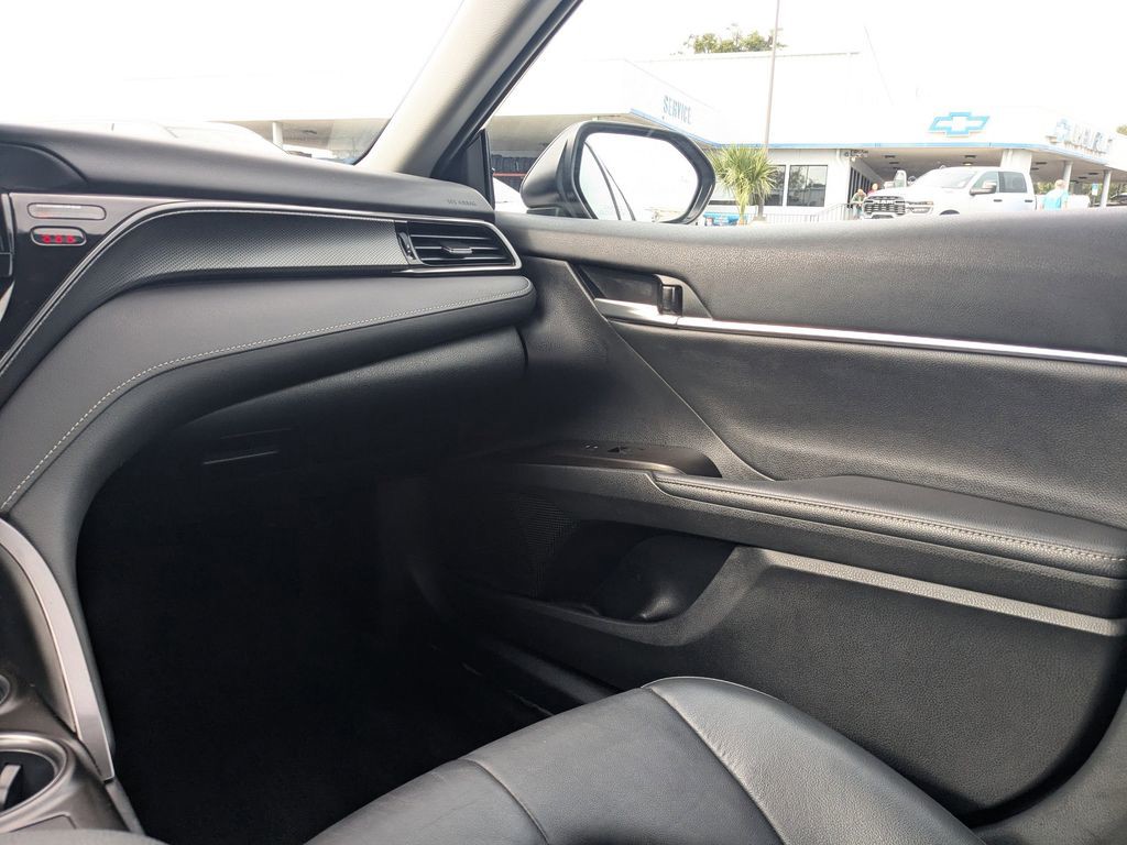 2024 Toyota Camry - Photo 14