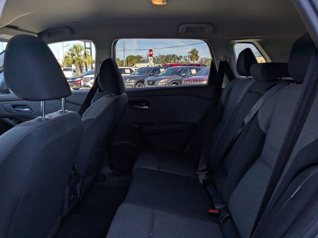 2023 Nissan Rogue - Photo 13