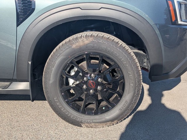 2025 Nissan Armada - Photo 10