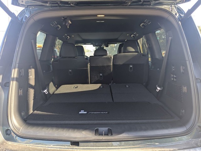 2025 Nissan Armada - Photo 11