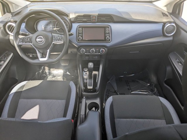 2025 Nissan Versa - Photo 14