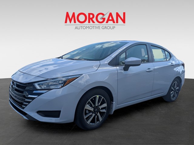 2025 Nissan Versa - Photo 2