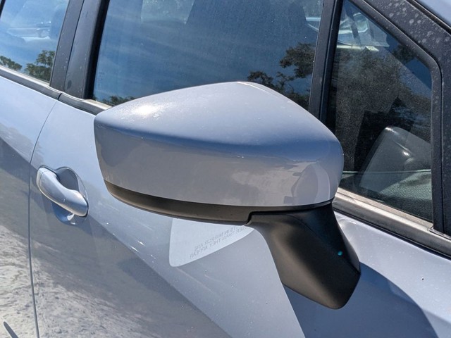 2025 Nissan Versa - Photo 10