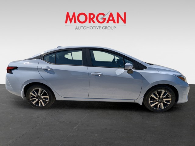 2025 Nissan Versa - Photo 7