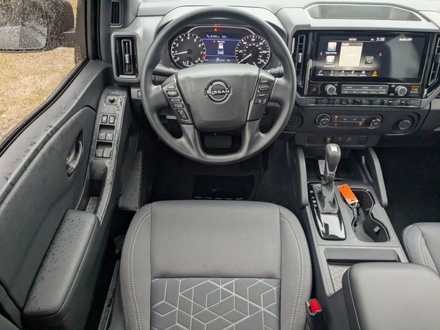 2026 Nissan Frontier - Photo 15