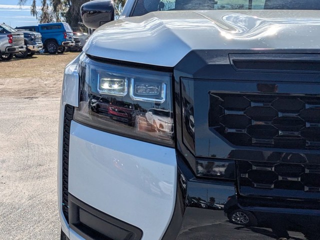 2026 Nissan Frontier - Photo 9