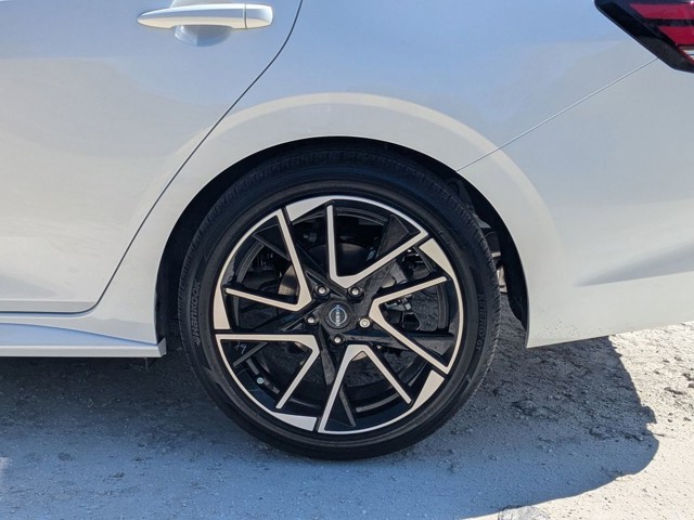 2025 Nissan Sentra - Photo 12