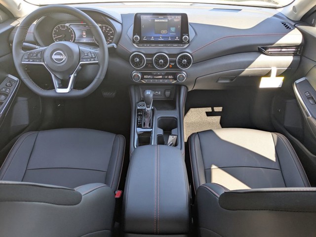 2025 Nissan Sentra - Photo 14