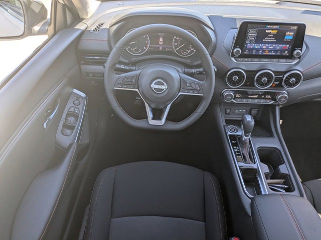 2025 Nissan Sentra - Photo 14