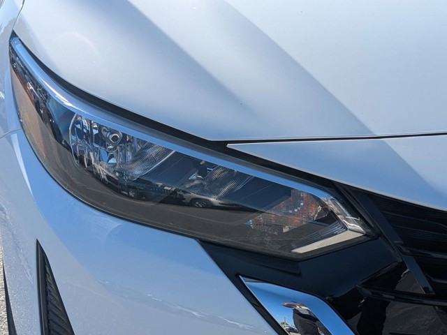 2025 Nissan Sentra - Photo 9