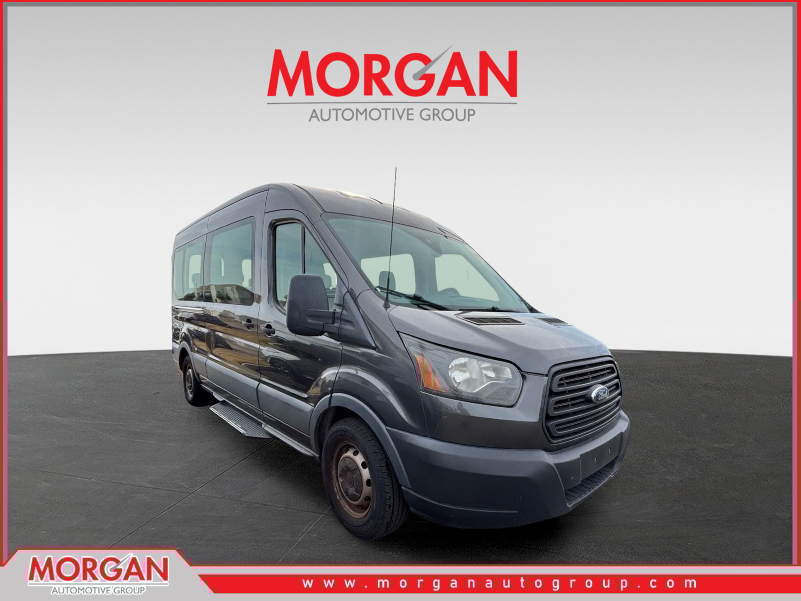 2017 Ford Transit Wagon XL's photo