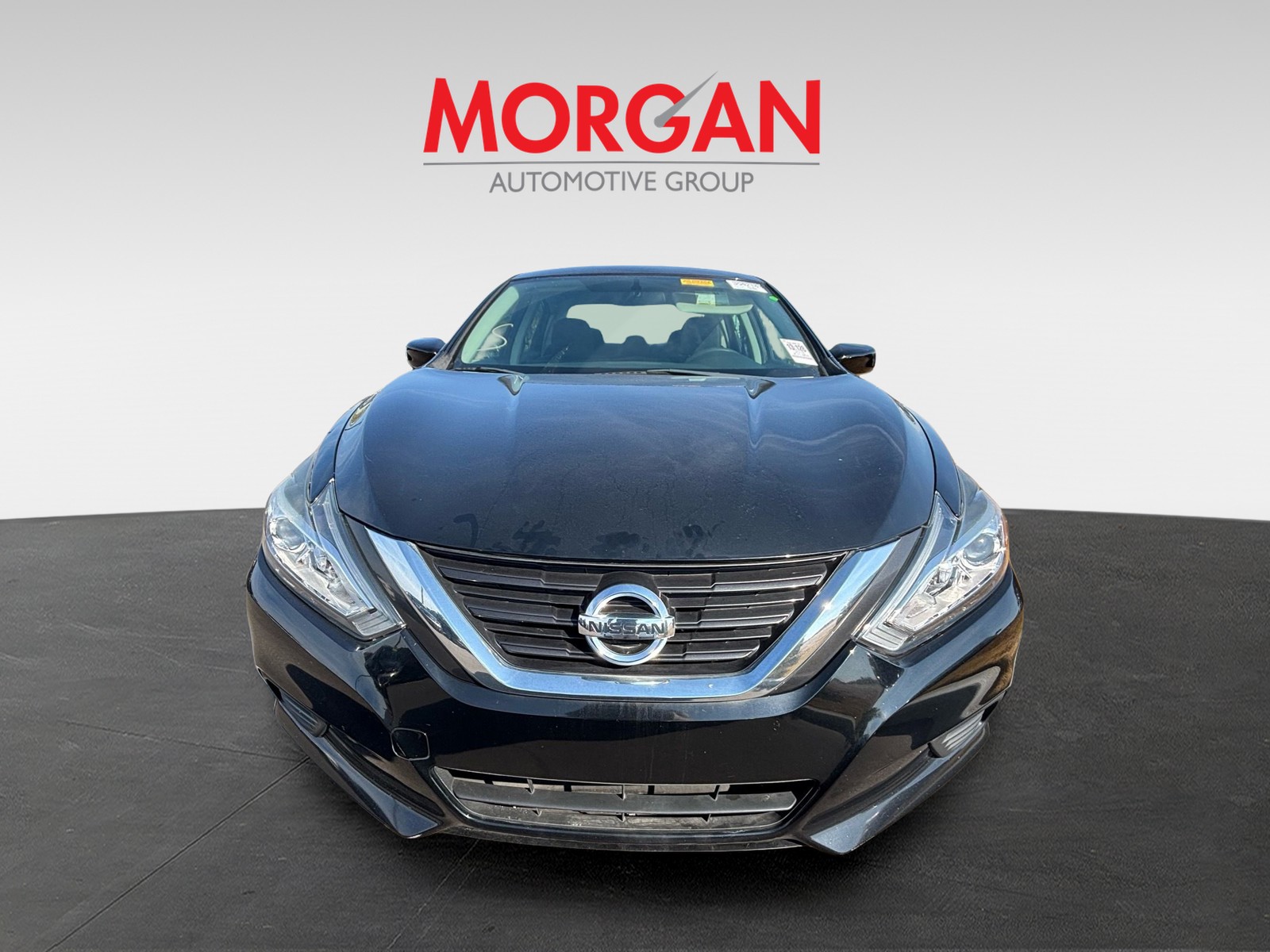 2018 Nissan Altima - Photo 2