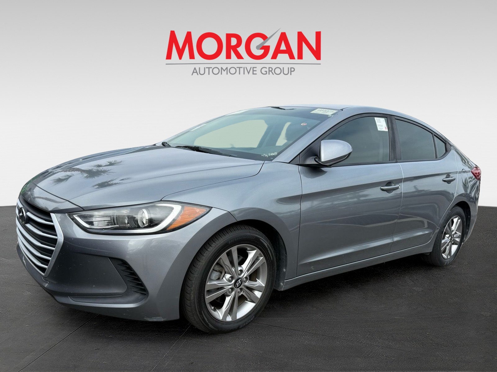 2018 Hyundai Elantra - Photo 2