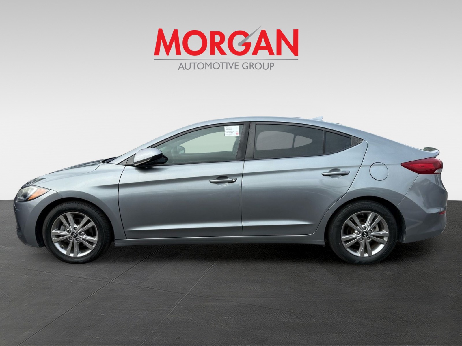 2018 Hyundai Elantra - Photo 4