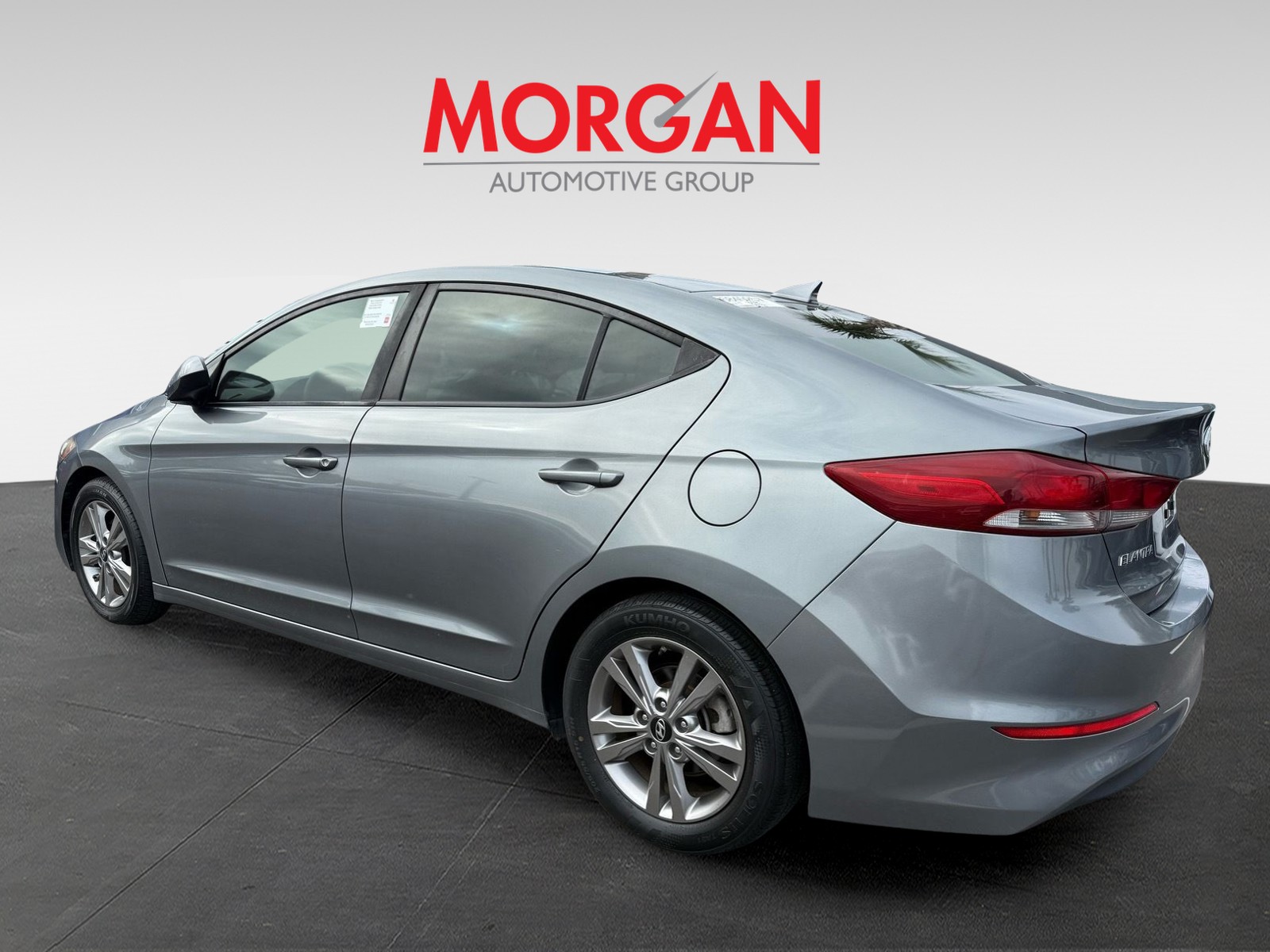 2018 Hyundai Elantra - Photo 3