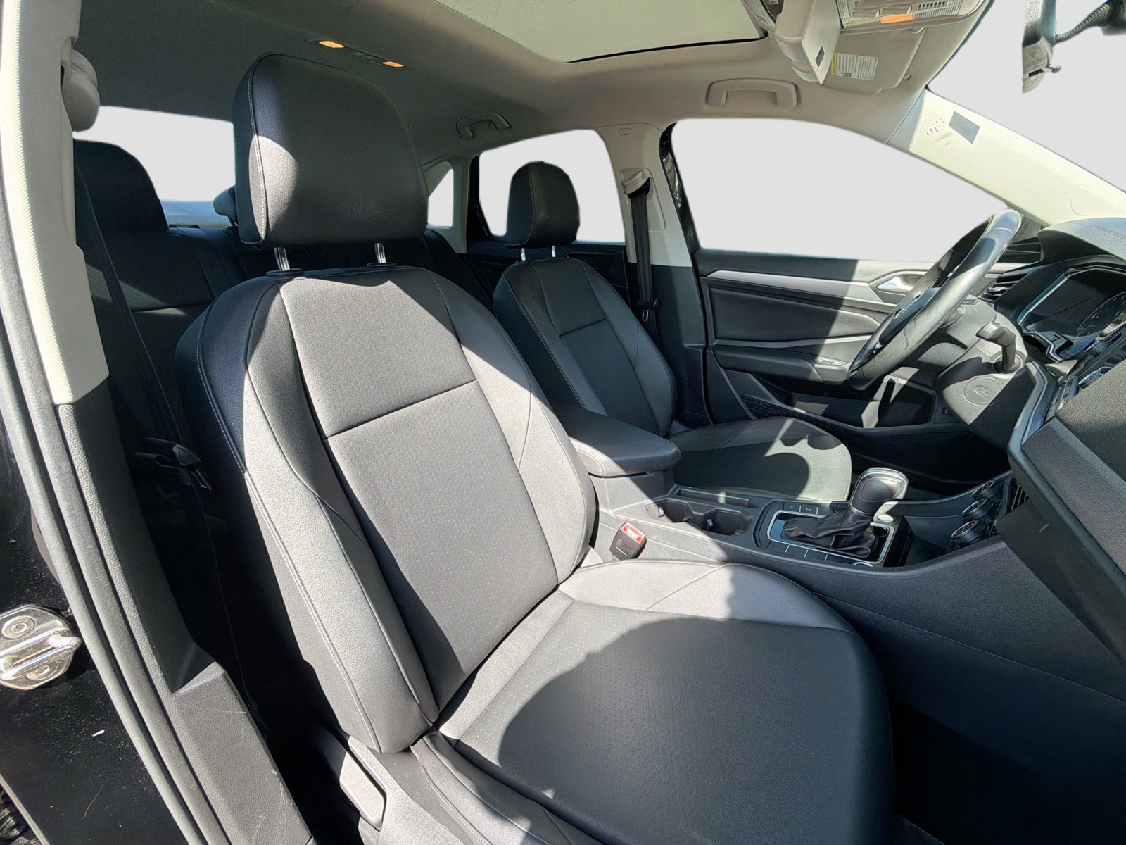 2019 Volkswagen Jetta - Photo 13