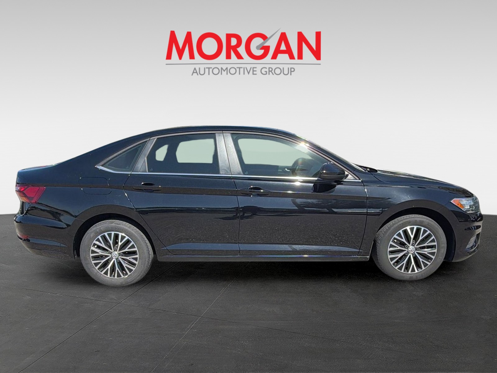 2019 Volkswagen Jetta - Photo 2